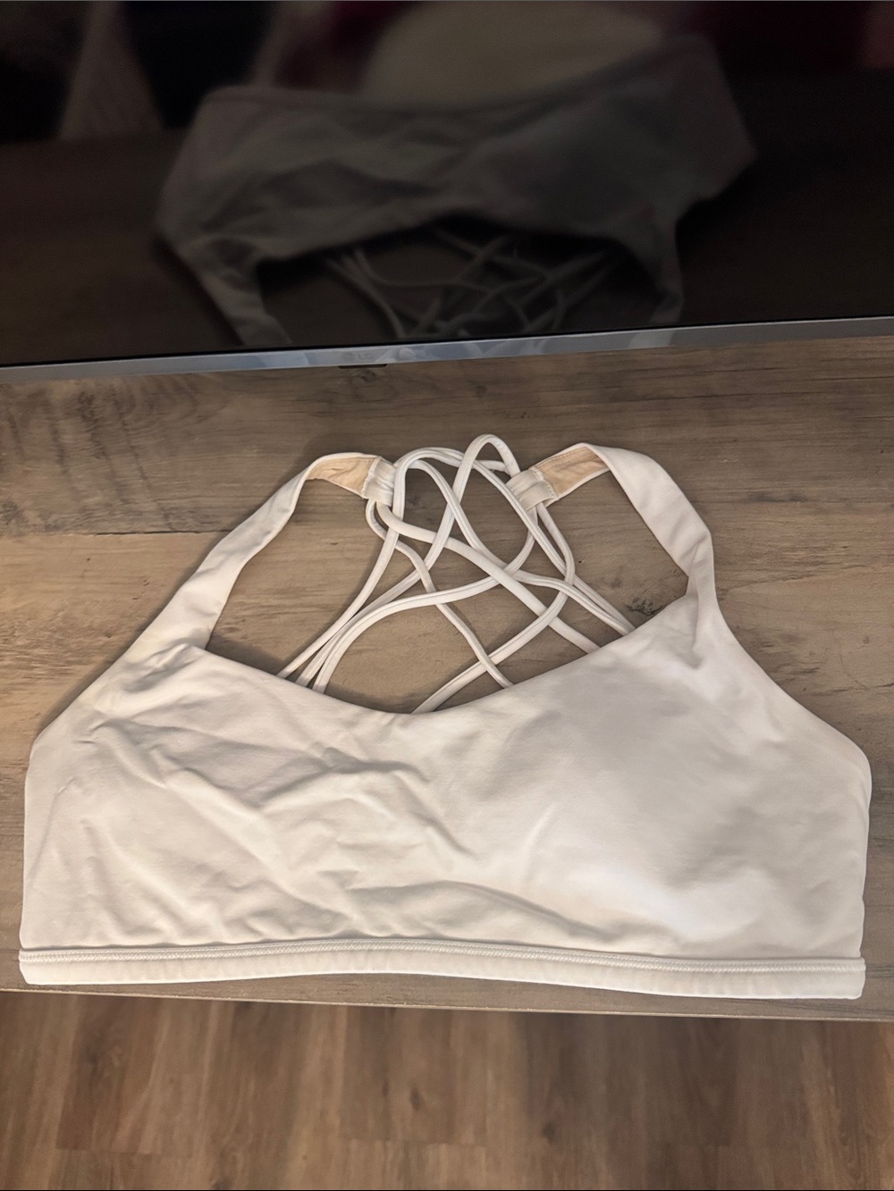 Size 6 lulu bra